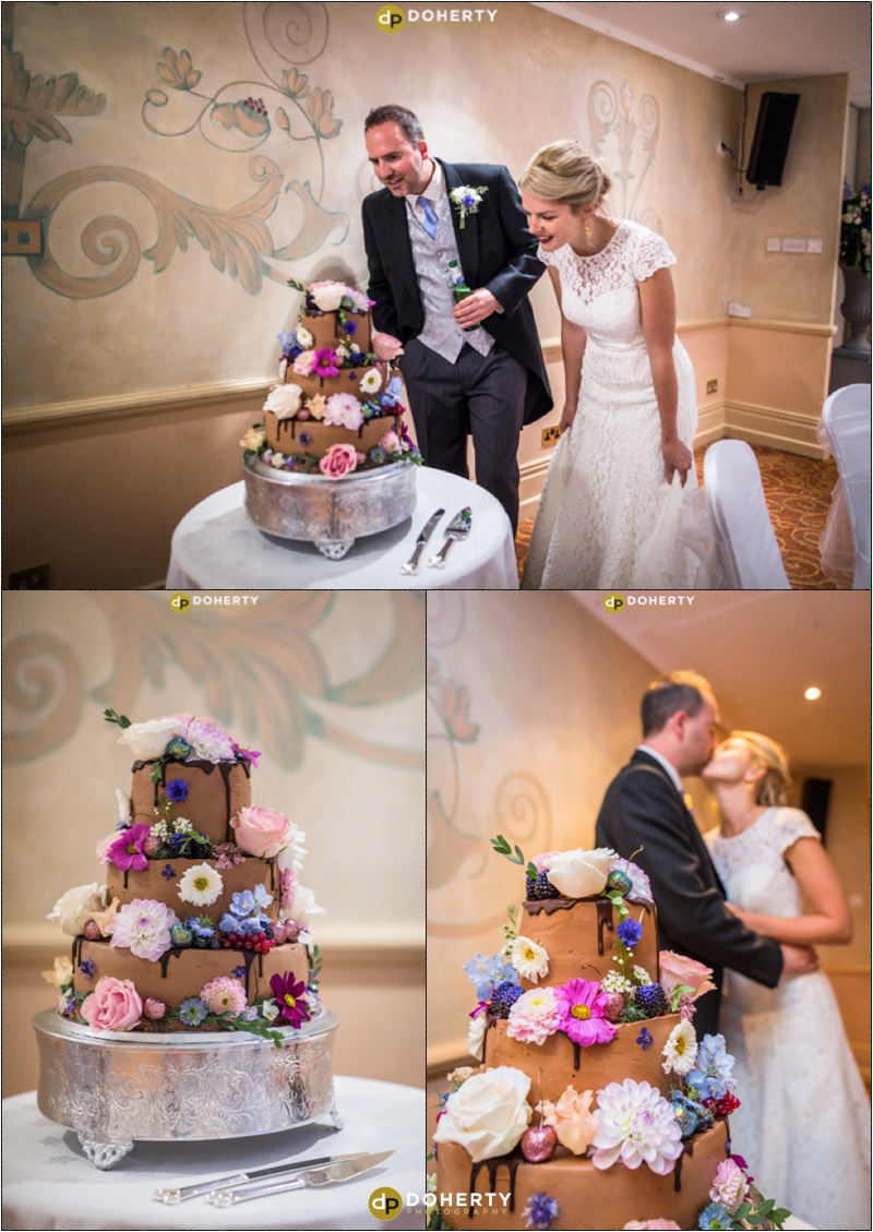 Nailcote Hall Wedding Cake Cutting