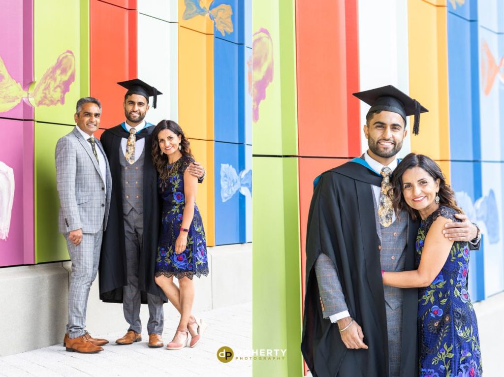 Graduation portraits with family at warwick university